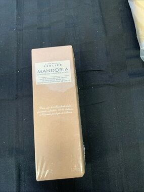 Perlier Mandorla Almond Oil Body Oil - Brown